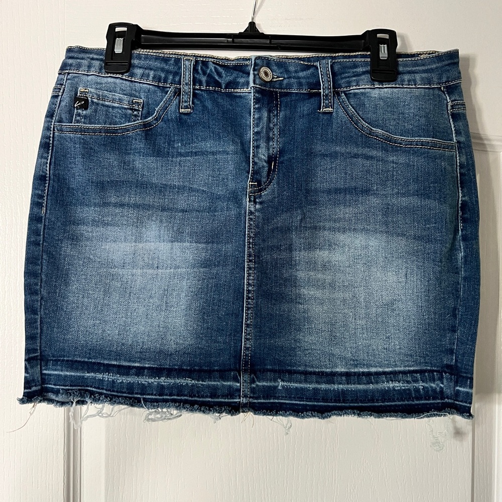 KanCan Distressed Raw Hem Jean‎ Skirt Size 11/29